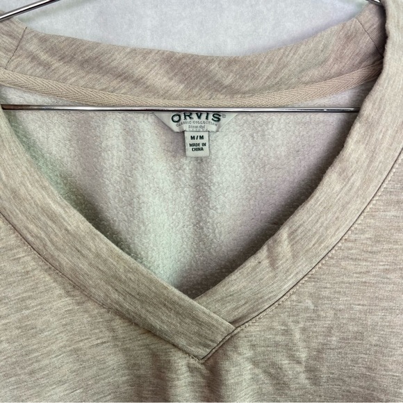5/$25 Orvis sweatshirt medium - Picture 3 of 3